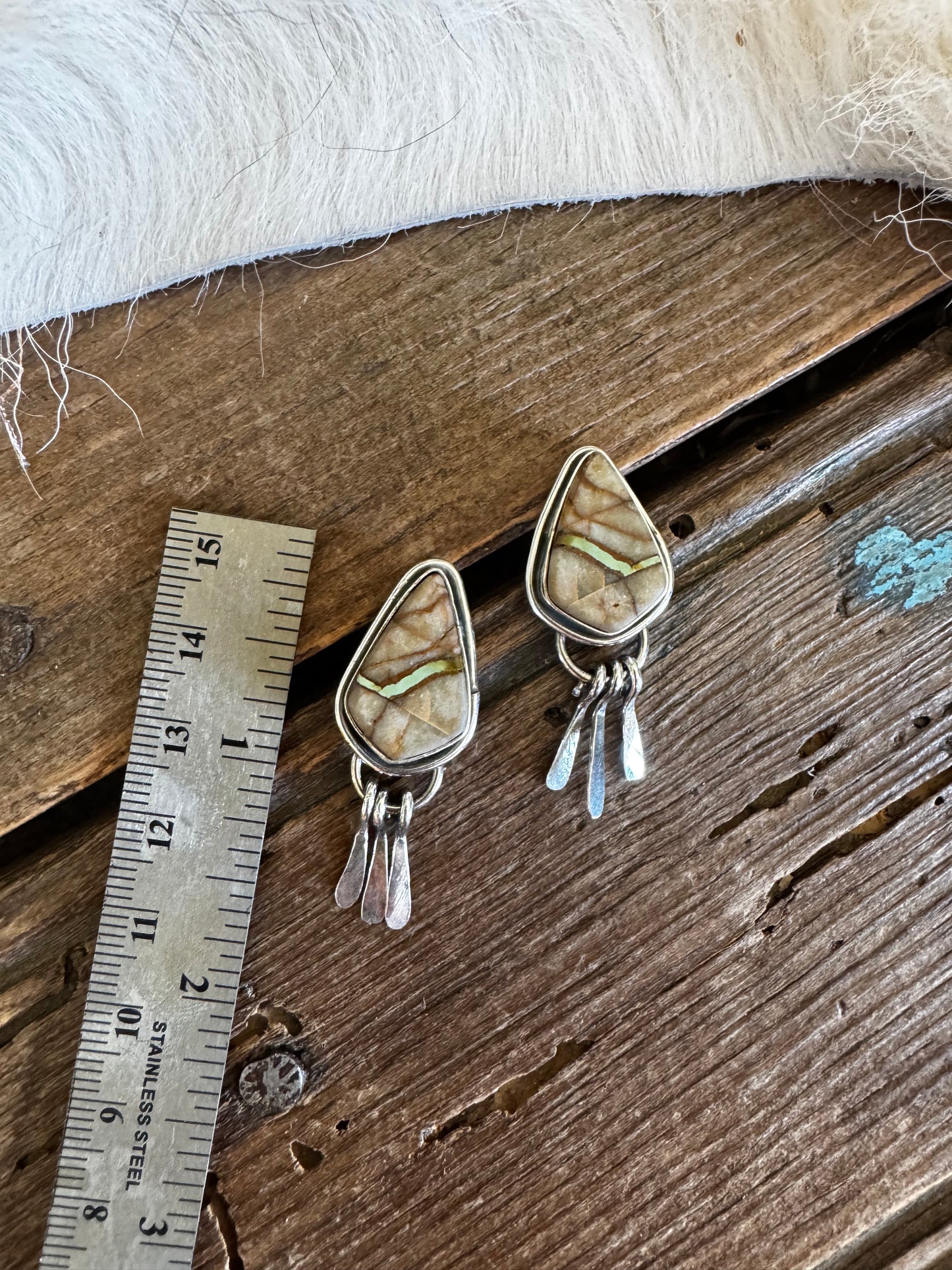 Montezuma Ribbon Drop Earrings