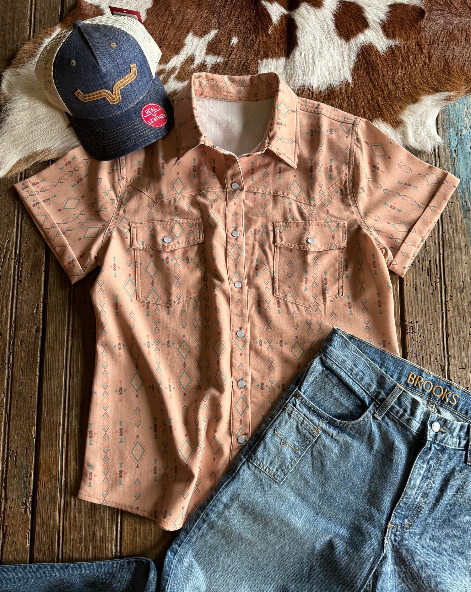 Flat lay of Las Cruces Pearl Snap Shirt
