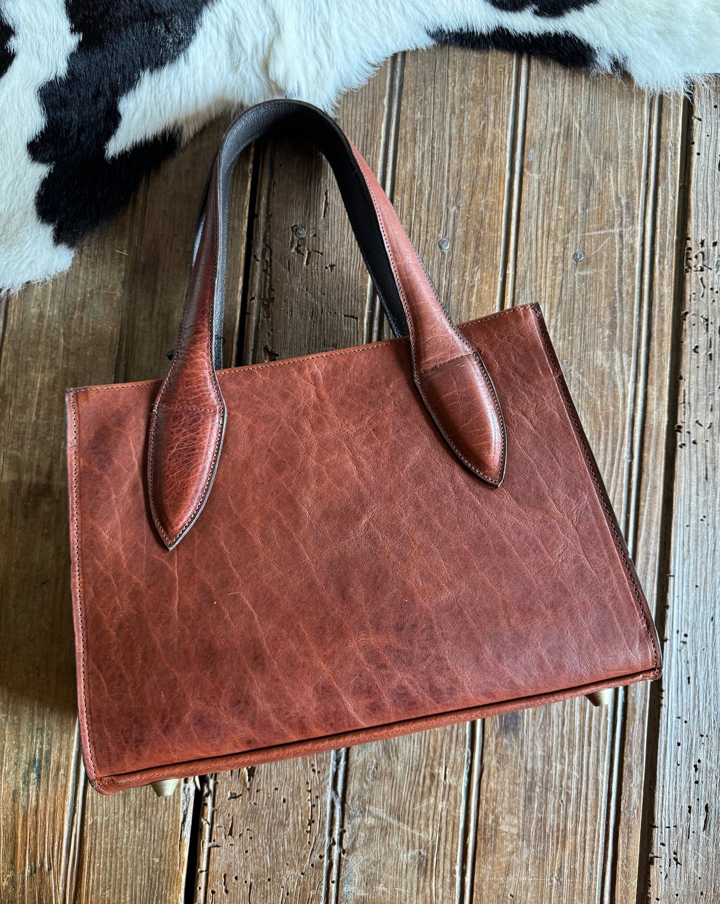 back of Woodburn Bag