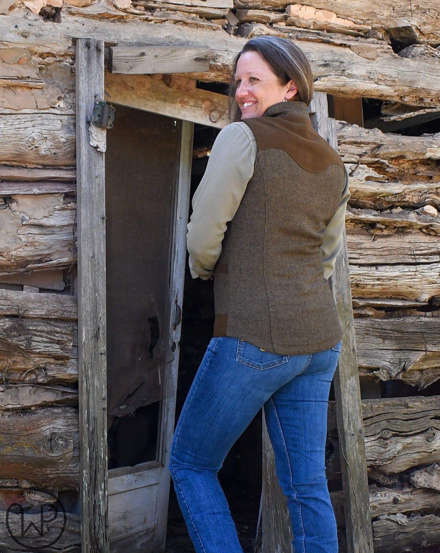 Channel Wool Vest (Tan Herringbone)