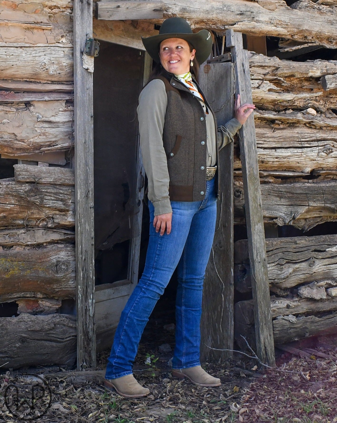 Channel Wool Vest (Tan Herringbone)