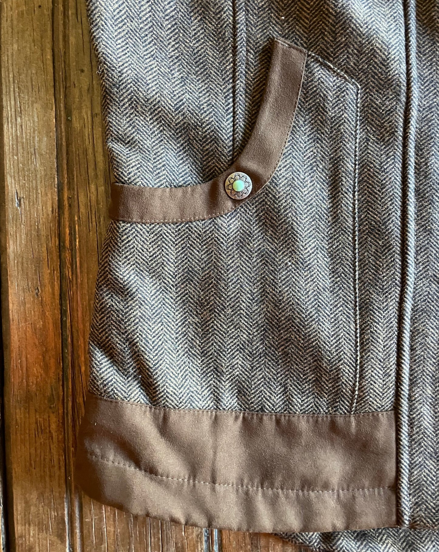 Channel Wool Vest (Tan Herringbone)