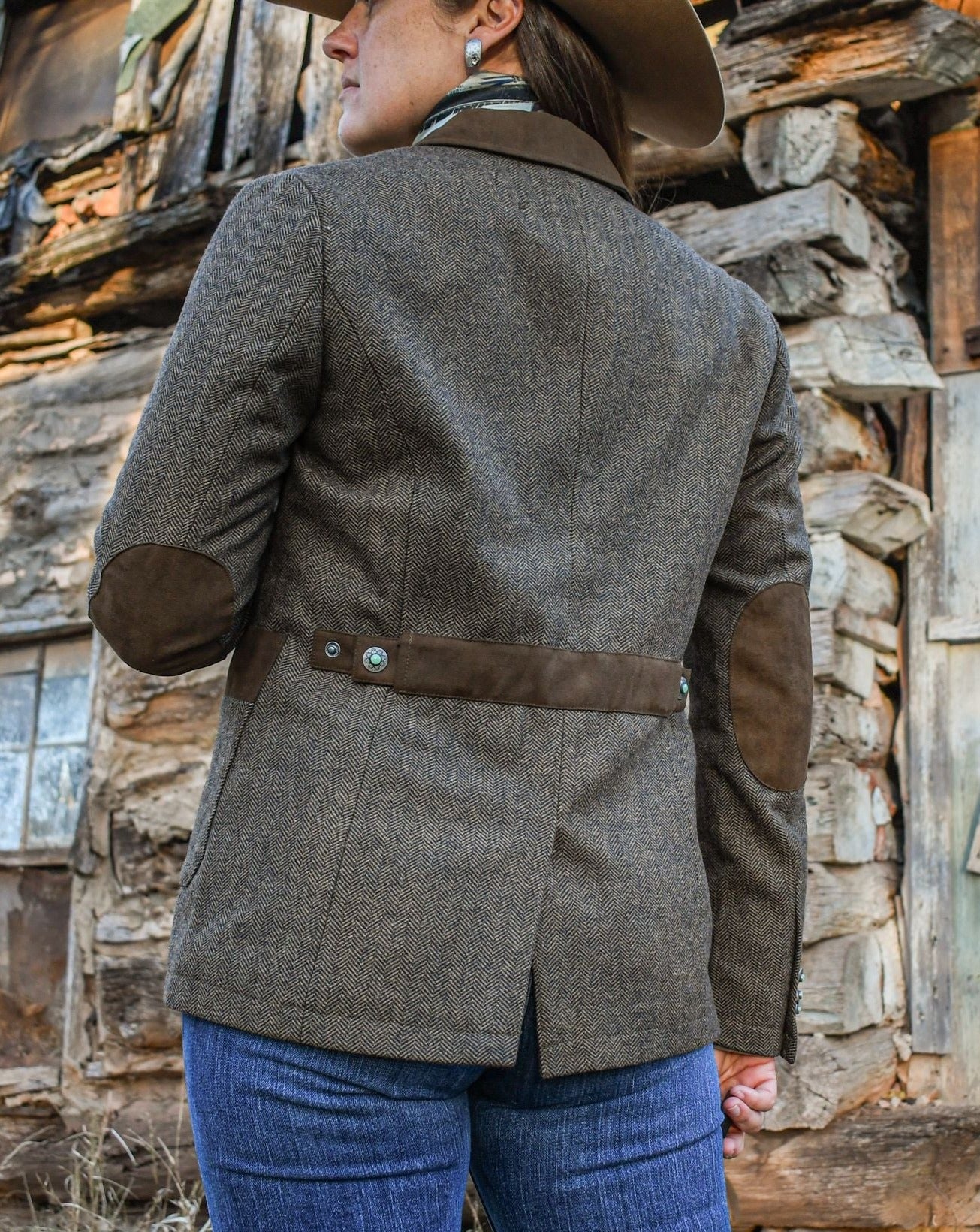 Katmai Blazer (Tan Herringbone)