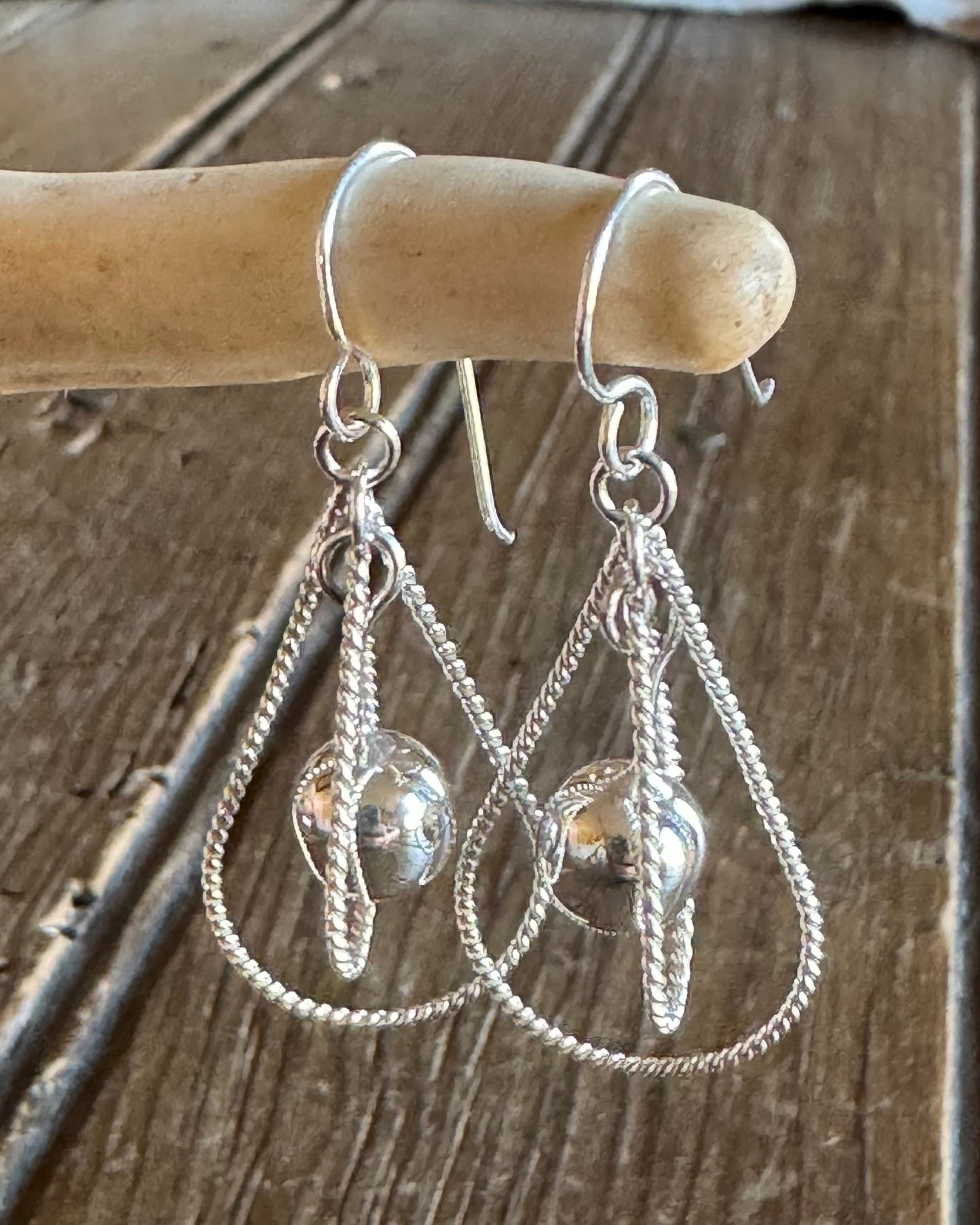 Double Teardrop Cable Ball Earrings 