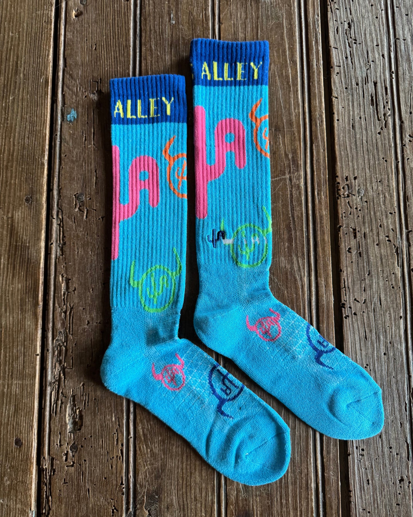 Cactus Alley-Moo Cactus Blue Performance Socks