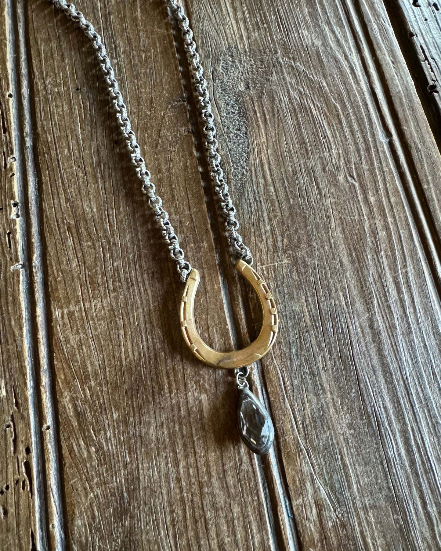 Readsboro Horse Shoe Necklace 