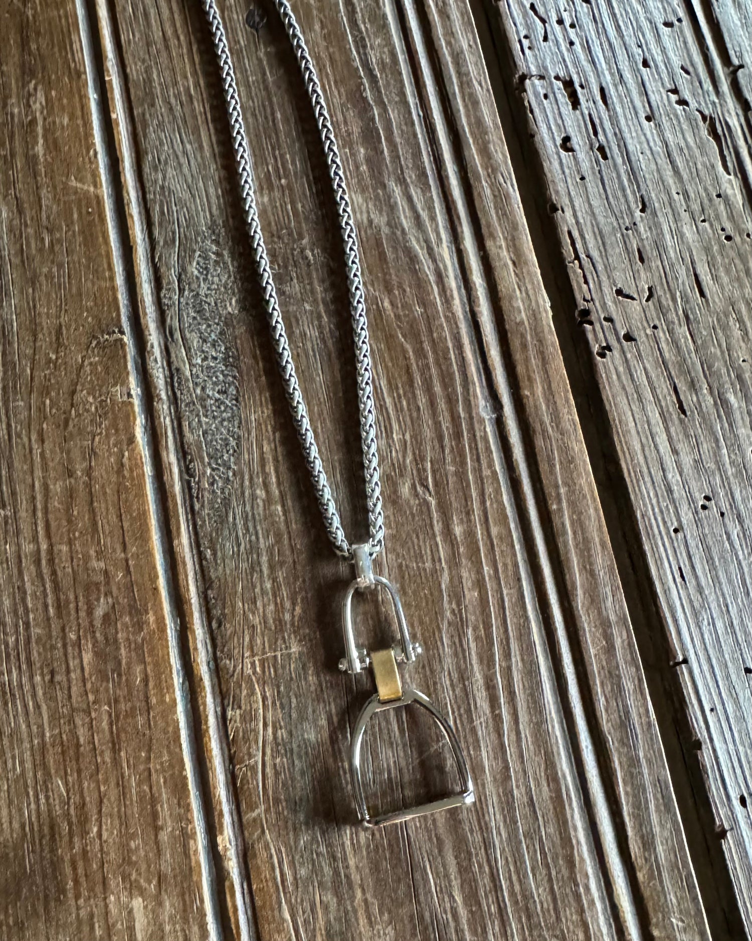 Holyoke Stirrup Necklace 