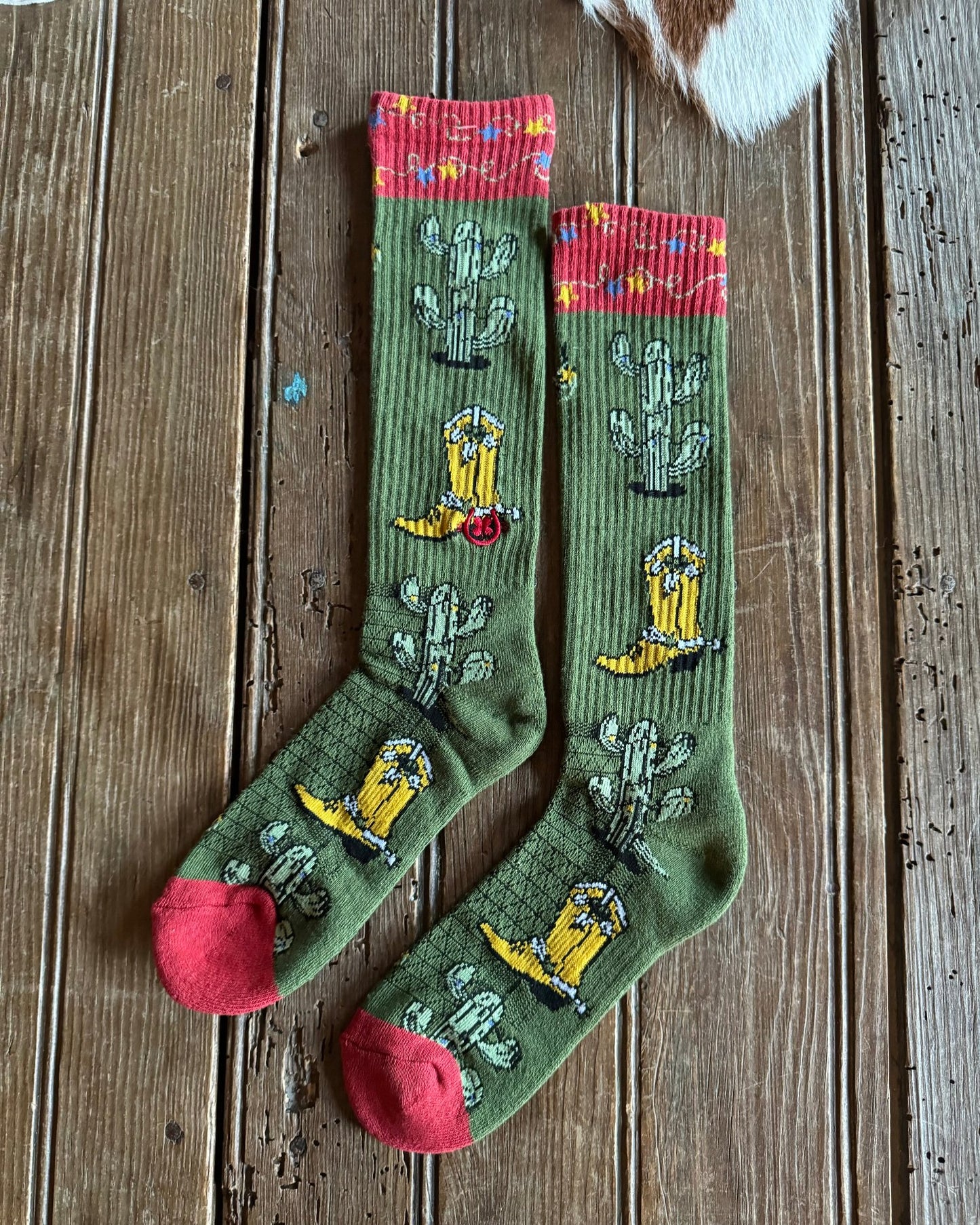 Get A Little Western Performance Crew Socks