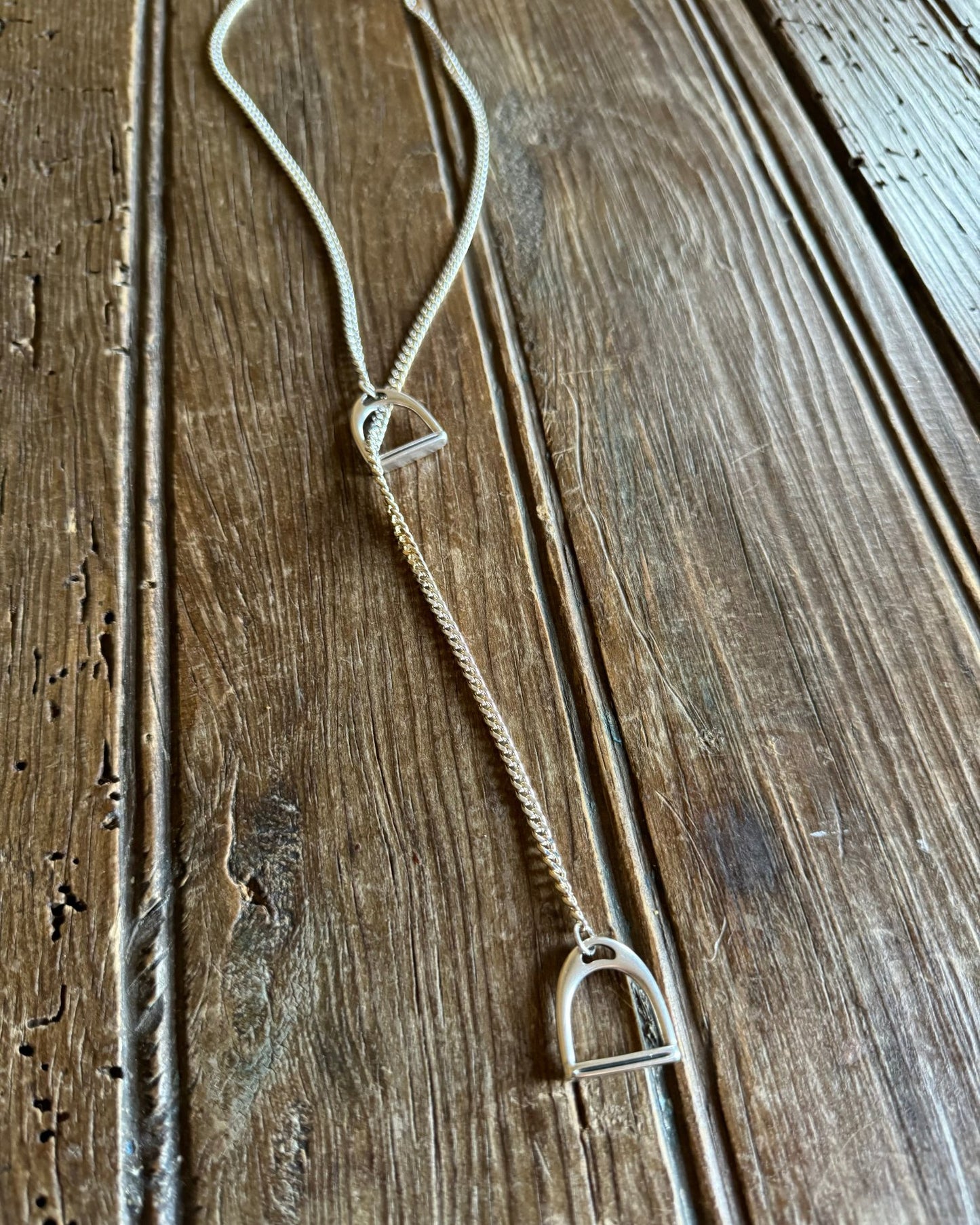 Essex Stirrup Lariat Necklace 