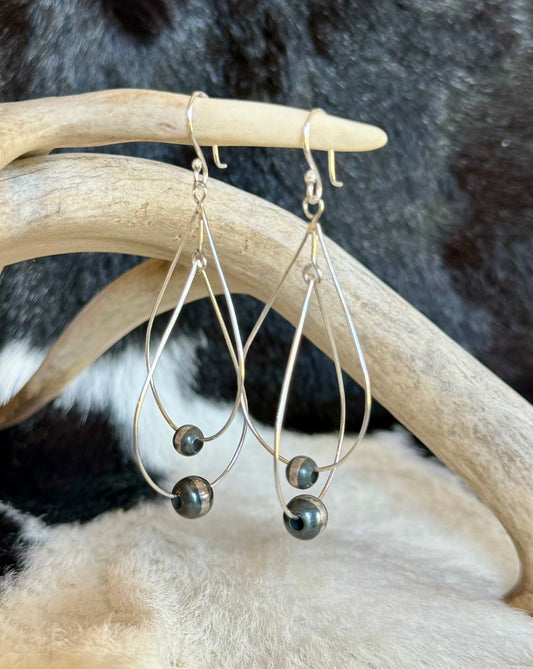 Double Teardrop Navajo Pearl Earrings