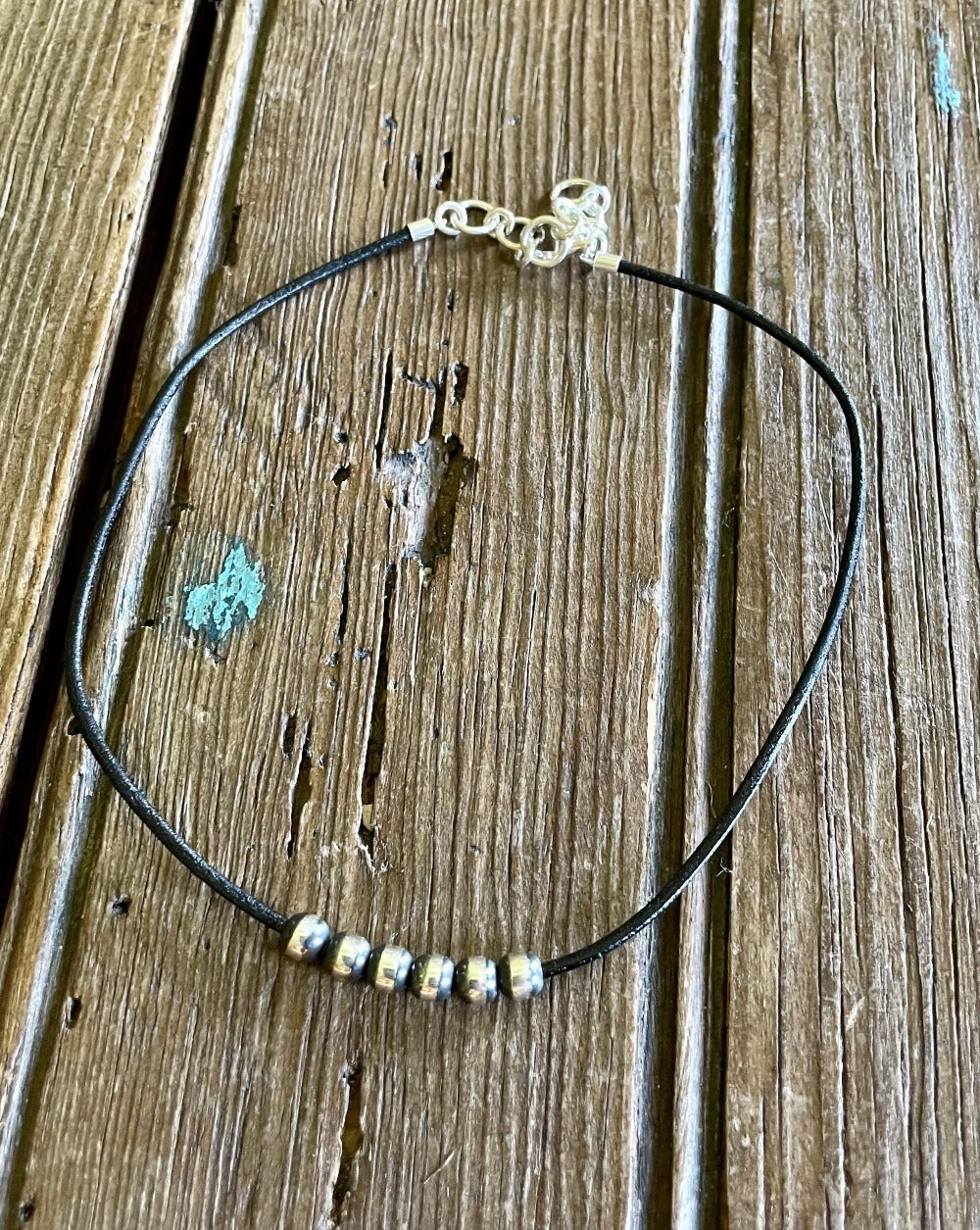 Navajo Pearl and Leather Choker