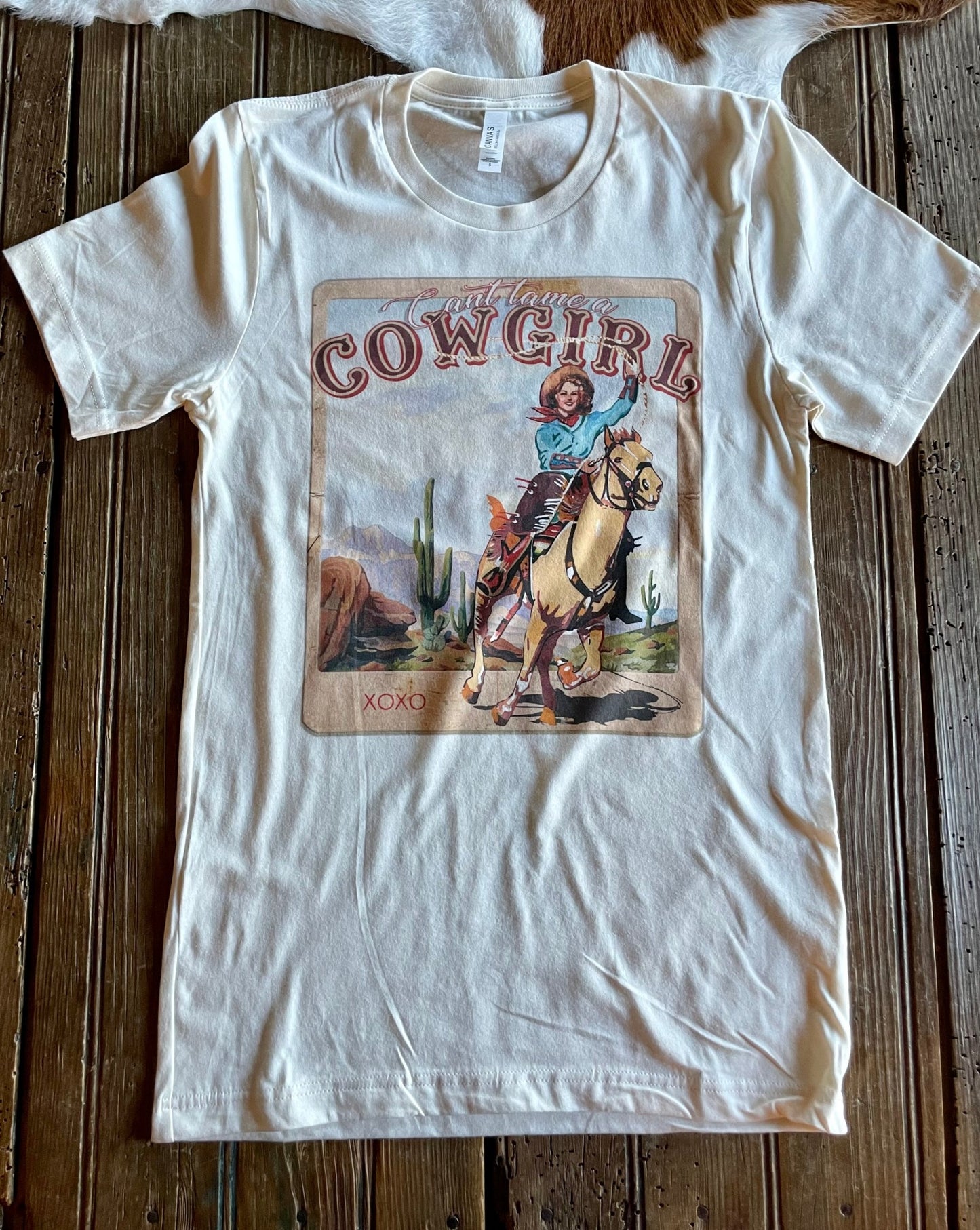Can't Tame A Cowgirl Tee