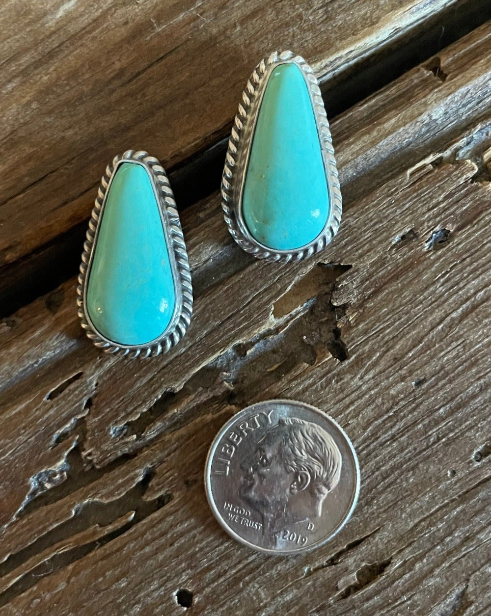 Trendy Silver Studs | Pearl & Turquoise | Silver in White Shiny Finish